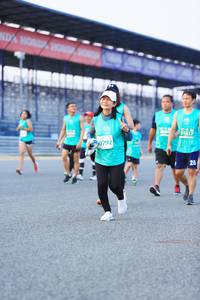 BIB: 51617, 0792
                            <button type="button" onclick="openModal(10486258)" class="btn btn-primary btn-sm float-right btn-popup" data-toggle="modal" data-target=".modal-high-quality">
                        <i class="fas fa-shopping-cart"></i> Add to Cart
                    </button>
                                            <button type="button" onclick="isThisMe(10486258, true)" class="btn btn-success btn-sm float-right btn-popup btn-isme hidden" data-toggle="tooltip" data-placement="bottom" title="นี่คือรูปของคุณใช่ไหม คลิกที่นี่เพื่อเอาเข้าอัลบั้ม">
                        <i class="fas fa-plus"></i> Add to album
                    </button>
                    <button type="button" onclick="isThisMe(10486258, false)" class="btn btn-warning btn-sm float-right btn-popup btn-isnotme hidden">
                        <i class="fas fa-ban"></i> Remove from album
                    </button>