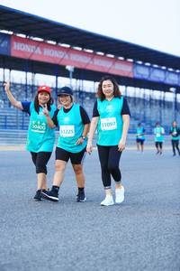 BIB: 51097, 50400, 51225
                            <button type="button" onclick="openModal(10505222)" class="btn btn-primary btn-sm float-right btn-popup" data-toggle="modal" data-target=".modal-high-quality">
                        <i class="fas fa-shopping-cart"></i> Add to Cart
                    </button>
                                            <button type="button" onclick="isThisMe(10505222, true)" class="btn btn-success btn-sm float-right btn-popup btn-isme hidden" data-toggle="tooltip" data-placement="bottom" title="นี่คือรูปของคุณใช่ไหม คลิกที่นี่เพื่อเอาเข้าอัลบั้ม">
                        <i class="fas fa-plus"></i> Add to album
                    </button>
                    <button type="button" onclick="isThisMe(10505222, false)" class="btn btn-warning btn-sm float-right btn-popup btn-isnotme hidden">
                        <i class="fas fa-ban"></i> Remove from album
                    </button>