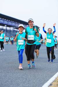 BIB: 50776, 53122, 50539
                            <button type="button" onclick="openModal(10492582)" class="btn btn-primary btn-sm float-right btn-popup" data-toggle="modal" data-target=".modal-high-quality">
                        <i class="fas fa-shopping-cart"></i> Add to Cart
                    </button>
                                            <button type="button" onclick="isThisMe(10492582, true)" class="btn btn-success btn-sm float-right btn-popup btn-isme hidden" data-toggle="tooltip" data-placement="bottom" title="นี่คือรูปของคุณใช่ไหม คลิกที่นี่เพื่อเอาเข้าอัลบั้ม">
                        <i class="fas fa-plus"></i> Add to album
                    </button>
                    <button type="button" onclick="isThisMe(10492582, false)" class="btn btn-warning btn-sm float-right btn-popup btn-isnotme hidden">
                        <i class="fas fa-ban"></i> Remove from album
                    </button>