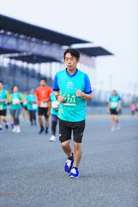 BIB: 733
                            <button type="button" onclick="openModal(10491329)" class="btn btn-primary btn-sm float-right btn-popup" data-toggle="modal" data-target=".modal-high-quality">
                        <i class="fas fa-shopping-cart"></i> Add to Cart
                    </button>
                                            <button type="button" onclick="isThisMe(10491329, true)" class="btn btn-success btn-sm float-right btn-popup btn-isme hidden" data-toggle="tooltip" data-placement="bottom" title="นี่คือรูปของคุณใช่ไหม คลิกที่นี่เพื่อเอาเข้าอัลบั้ม">
                        <i class="fas fa-plus"></i> Add to album
                    </button>
                    <button type="button" onclick="isThisMe(10491329, false)" class="btn btn-warning btn-sm float-right btn-popup btn-isnotme hidden">
                        <i class="fas fa-ban"></i> Remove from album
                    </button>