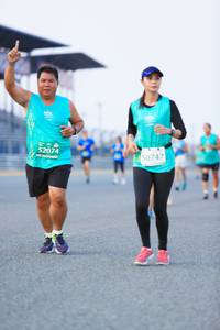 BIB: 52074, 50747
                            <button type="button" onclick="openModal(10462258)" class="btn btn-primary btn-sm float-right btn-popup" data-toggle="modal" data-target=".modal-high-quality">
                        <i class="fas fa-shopping-cart"></i> Add to Cart
                    </button>
                                            <button type="button" onclick="isThisMe(10462258, true)" class="btn btn-success btn-sm float-right btn-popup btn-isme hidden" data-toggle="tooltip" data-placement="bottom" title="นี่คือรูปของคุณใช่ไหม คลิกที่นี่เพื่อเอาเข้าอัลบั้ม">
                        <i class="fas fa-plus"></i> Add to album
                    </button>
                    <button type="button" onclick="isThisMe(10462258, false)" class="btn btn-warning btn-sm float-right btn-popup btn-isnotme hidden">
                        <i class="fas fa-ban"></i> Remove from album
                    </button>