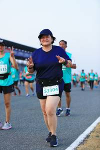 BIB: 515, 53304
                            <button type="button" onclick="openModal(10491264)" class="btn btn-primary btn-sm float-right btn-popup" data-toggle="modal" data-target=".modal-high-quality">
                        <i class="fas fa-shopping-cart"></i> Add to Cart
                    </button>
                                            <button type="button" onclick="isThisMe(10491264, true)" class="btn btn-success btn-sm float-right btn-popup btn-isme hidden" data-toggle="tooltip" data-placement="bottom" title="นี่คือรูปของคุณใช่ไหม คลิกที่นี่เพื่อเอาเข้าอัลบั้ม">
                        <i class="fas fa-plus"></i> Add to album
                    </button>
                    <button type="button" onclick="isThisMe(10491264, false)" class="btn btn-warning btn-sm float-right btn-popup btn-isnotme hidden">
                        <i class="fas fa-ban"></i> Remove from album
                    </button>