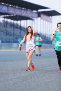 BIB: 5240, 51068
                            <button type="button" onclick="openModal(10474837)" class="btn btn-primary btn-sm float-right btn-popup" data-toggle="modal" data-target=".modal-high-quality">
                        <i class="fas fa-shopping-cart"></i> Add to Cart
                    </button>
                                            <button type="button" onclick="isThisMe(10474837, true)" class="btn btn-success btn-sm float-right btn-popup btn-isme hidden" data-toggle="tooltip" data-placement="bottom" title="นี่คือรูปของคุณใช่ไหม คลิกที่นี่เพื่อเอาเข้าอัลบั้ม">
                        <i class="fas fa-plus"></i> Add to album
                    </button>
                    <button type="button" onclick="isThisMe(10474837, false)" class="btn btn-warning btn-sm float-right btn-popup btn-isnotme hidden">
                        <i class="fas fa-ban"></i> Remove from album
                    </button>