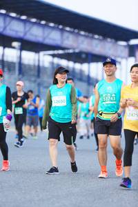 BIB: 51743, 52650, 52475
                            <button type="button" onclick="openModal(10492743)" class="btn btn-primary btn-sm float-right btn-popup" data-toggle="modal" data-target=".modal-high-quality">
                        <i class="fas fa-shopping-cart"></i> Add to Cart
                    </button>
                                            <button type="button" onclick="isThisMe(10492743, true)" class="btn btn-success btn-sm float-right btn-popup btn-isme hidden" data-toggle="tooltip" data-placement="bottom" title="นี่คือรูปของคุณใช่ไหม คลิกที่นี่เพื่อเอาเข้าอัลบั้ม">
                        <i class="fas fa-plus"></i> Add to album
                    </button>
                    <button type="button" onclick="isThisMe(10492743, false)" class="btn btn-warning btn-sm float-right btn-popup btn-isnotme hidden">
                        <i class="fas fa-ban"></i> Remove from album
                    </button>