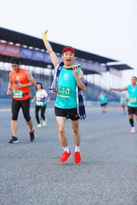 BIB: 51731
                            <button type="button" onclick="openModal(10476092)" class="btn btn-primary btn-sm float-right btn-popup" data-toggle="modal" data-target=".modal-high-quality">
                        <i class="fas fa-shopping-cart"></i> Add to Cart
                    </button>
                                            <button type="button" onclick="isThisMe(10476092, true)" class="btn btn-success btn-sm float-right btn-popup btn-isme hidden" data-toggle="tooltip" data-placement="bottom" title="นี่คือรูปของคุณใช่ไหม คลิกที่นี่เพื่อเอาเข้าอัลบั้ม">
                        <i class="fas fa-plus"></i> Add to album
                    </button>
                    <button type="button" onclick="isThisMe(10476092, false)" class="btn btn-warning btn-sm float-right btn-popup btn-isnotme hidden">
                        <i class="fas fa-ban"></i> Remove from album
                    </button>