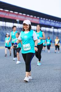 BIB: 2842
                            <button type="button" onclick="openModal(10495164)" class="btn btn-primary btn-sm float-right btn-popup" data-toggle="modal" data-target=".modal-high-quality">
                        <i class="fas fa-shopping-cart"></i> Add to Cart
                    </button>
                                            <button type="button" onclick="isThisMe(10495164, true)" class="btn btn-success btn-sm float-right btn-popup btn-isme hidden" data-toggle="tooltip" data-placement="bottom" title="นี่คือรูปของคุณใช่ไหม คลิกที่นี่เพื่อเอาเข้าอัลบั้ม">
                        <i class="fas fa-plus"></i> Add to album
                    </button>
                    <button type="button" onclick="isThisMe(10495164, false)" class="btn btn-warning btn-sm float-right btn-popup btn-isnotme hidden">
                        <i class="fas fa-ban"></i> Remove from album
                    </button>