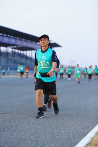 BIB: 51767
                            <button type="button" onclick="openModal(10489968)" class="btn btn-primary btn-sm float-right btn-popup" data-toggle="modal" data-target=".modal-high-quality">
                        <i class="fas fa-shopping-cart"></i> Add to Cart
                    </button>
                                            <button type="button" onclick="isThisMe(10489968, true)" class="btn btn-success btn-sm float-right btn-popup btn-isme hidden" data-toggle="tooltip" data-placement="bottom" title="นี่คือรูปของคุณใช่ไหม คลิกที่นี่เพื่อเอาเข้าอัลบั้ม">
                        <i class="fas fa-plus"></i> Add to album
                    </button>
                    <button type="button" onclick="isThisMe(10489968, false)" class="btn btn-warning btn-sm float-right btn-popup btn-isnotme hidden">
                        <i class="fas fa-ban"></i> Remove from album
                    </button>