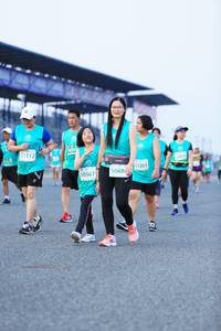 BIB: 51112, 3265, 5068, 50567
                            <button type="button" onclick="openModal(10495288)" class="btn btn-primary btn-sm float-right btn-popup" data-toggle="modal" data-target=".modal-high-quality">
                        <i class="fas fa-shopping-cart"></i> Add to Cart
                    </button>
                                            <button type="button" onclick="isThisMe(10495288, true)" class="btn btn-success btn-sm float-right btn-popup btn-isme hidden" data-toggle="tooltip" data-placement="bottom" title="นี่คือรูปของคุณใช่ไหม คลิกที่นี่เพื่อเอาเข้าอัลบั้ม">
                        <i class="fas fa-plus"></i> Add to album
                    </button>
                    <button type="button" onclick="isThisMe(10495288, false)" class="btn btn-warning btn-sm float-right btn-popup btn-isnotme hidden">
                        <i class="fas fa-ban"></i> Remove from album
                    </button>