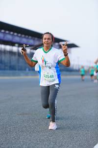 BIB: 2548
                            <button type="button" onclick="openModal(10463453)" class="btn btn-primary btn-sm float-right btn-popup" data-toggle="modal" data-target=".modal-high-quality">
                        <i class="fas fa-shopping-cart"></i> Add to Cart
                    </button>
                                            <button type="button" onclick="isThisMe(10463453, true)" class="btn btn-success btn-sm float-right btn-popup btn-isme hidden" data-toggle="tooltip" data-placement="bottom" title="นี่คือรูปของคุณใช่ไหม คลิกที่นี่เพื่อเอาเข้าอัลบั้ม">
                        <i class="fas fa-plus"></i> Add to album
                    </button>
                    <button type="button" onclick="isThisMe(10463453, false)" class="btn btn-warning btn-sm float-right btn-popup btn-isnotme hidden">
                        <i class="fas fa-ban"></i> Remove from album
                    </button>