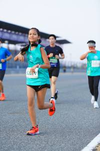 BIB: 5227
                            <button type="button" onclick="openModal(10452567)" class="btn btn-primary btn-sm float-right btn-popup" data-toggle="modal" data-target=".modal-high-quality">
                        <i class="fas fa-shopping-cart"></i> Add to Cart
                    </button>
                                            <button type="button" onclick="isThisMe(10452567, true)" class="btn btn-success btn-sm float-right btn-popup btn-isme hidden" data-toggle="tooltip" data-placement="bottom" title="นี่คือรูปของคุณใช่ไหม คลิกที่นี่เพื่อเอาเข้าอัลบั้ม">
                        <i class="fas fa-plus"></i> Add to album
                    </button>
                    <button type="button" onclick="isThisMe(10452567, false)" class="btn btn-warning btn-sm float-right btn-popup btn-isnotme hidden">
                        <i class="fas fa-ban"></i> Remove from album
                    </button>