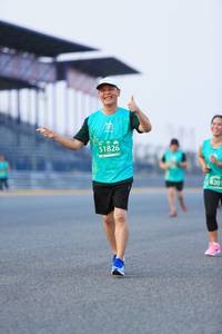 BIB: 51826, 8201
                            <button type="button" onclick="openModal(10473709)" class="btn btn-primary btn-sm float-right btn-popup" data-toggle="modal" data-target=".modal-high-quality">
                        <i class="fas fa-shopping-cart"></i> Add to Cart
                    </button>
                                            <button type="button" onclick="isThisMe(10473709, true)" class="btn btn-success btn-sm float-right btn-popup btn-isme hidden" data-toggle="tooltip" data-placement="bottom" title="นี่คือรูปของคุณใช่ไหม คลิกที่นี่เพื่อเอาเข้าอัลบั้ม">
                        <i class="fas fa-plus"></i> Add to album
                    </button>
                    <button type="button" onclick="isThisMe(10473709, false)" class="btn btn-warning btn-sm float-right btn-popup btn-isnotme hidden">
                        <i class="fas fa-ban"></i> Remove from album
                    </button>