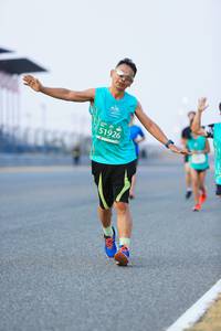 BIB: 51926
                            <button type="button" onclick="openModal(10452488)" class="btn btn-primary btn-sm float-right btn-popup" data-toggle="modal" data-target=".modal-high-quality">
                        <i class="fas fa-shopping-cart"></i> Add to Cart
                    </button>
                                            <button type="button" onclick="isThisMe(10452488, true)" class="btn btn-success btn-sm float-right btn-popup btn-isme hidden" data-toggle="tooltip" data-placement="bottom" title="นี่คือรูปของคุณใช่ไหม คลิกที่นี่เพื่อเอาเข้าอัลบั้ม">
                        <i class="fas fa-plus"></i> Add to album
                    </button>
                    <button type="button" onclick="isThisMe(10452488, false)" class="btn btn-warning btn-sm float-right btn-popup btn-isnotme hidden">
                        <i class="fas fa-ban"></i> Remove from album
                    </button>