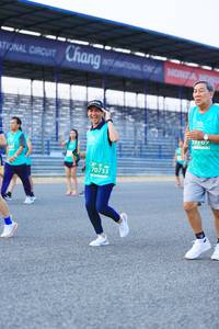 BIB: 70733
                            <button type="button" onclick="openModal(10492915)" class="btn btn-primary btn-sm float-right btn-popup" data-toggle="modal" data-target=".modal-high-quality">
                        <i class="fas fa-shopping-cart"></i> Add to Cart
                    </button>
                                            <button type="button" onclick="isThisMe(10492915, true)" class="btn btn-success btn-sm float-right btn-popup btn-isme hidden" data-toggle="tooltip" data-placement="bottom" title="นี่คือรูปของคุณใช่ไหม คลิกที่นี่เพื่อเอาเข้าอัลบั้ม">
                        <i class="fas fa-plus"></i> Add to album
                    </button>
                    <button type="button" onclick="isThisMe(10492915, false)" class="btn btn-warning btn-sm float-right btn-popup btn-isnotme hidden">
                        <i class="fas fa-ban"></i> Remove from album
                    </button>