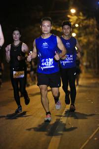 BIB: 4204, 44257, 43130
                            <button type="button" onclick="openModal(10588381)" class="btn btn-primary btn-sm float-right btn-popup" data-toggle="modal" data-target=".modal-high-quality">
                        <i class="fas fa-shopping-cart"></i> Add to Cart
                    </button>
                                            <button type="button" onclick="isThisMe(10588381, true)" class="btn btn-success btn-sm float-right btn-popup btn-isme hidden" data-toggle="tooltip" data-placement="bottom" title="นี่คือรูปของคุณใช่ไหม คลิกที่นี่เพื่อเอาเข้าอัลบั้ม">
                        <i class="fas fa-plus"></i> Add to album
                    </button>
                    <button type="button" onclick="isThisMe(10588381, false)" class="btn btn-warning btn-sm float-right btn-popup btn-isnotme hidden">
                        <i class="fas fa-ban"></i> Remove from album
                    </button>