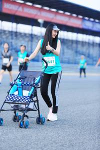 BIB: 641
                            <button type="button" onclick="openModal(10503669)" class="btn btn-primary btn-sm float-right btn-popup" data-toggle="modal" data-target=".modal-high-quality">
                        <i class="fas fa-shopping-cart"></i> Add to Cart
                    </button>
                                            <button type="button" onclick="isThisMe(10503669, true)" class="btn btn-success btn-sm float-right btn-popup btn-isme hidden" data-toggle="tooltip" data-placement="bottom" title="นี่คือรูปของคุณใช่ไหม คลิกที่นี่เพื่อเอาเข้าอัลบั้ม">
                        <i class="fas fa-plus"></i> Add to album
                    </button>
                    <button type="button" onclick="isThisMe(10503669, false)" class="btn btn-warning btn-sm float-right btn-popup btn-isnotme hidden">
                        <i class="fas fa-ban"></i> Remove from album
                    </button>