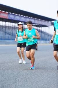 BIB: 52362, 50141
                            <button type="button" onclick="openModal(10471606)" class="btn btn-primary btn-sm float-right btn-popup" data-toggle="modal" data-target=".modal-high-quality">
                        <i class="fas fa-shopping-cart"></i> Add to Cart
                    </button>
                                            <button type="button" onclick="isThisMe(10471606, true)" class="btn btn-success btn-sm float-right btn-popup btn-isme hidden" data-toggle="tooltip" data-placement="bottom" title="นี่คือรูปของคุณใช่ไหม คลิกที่นี่เพื่อเอาเข้าอัลบั้ม">
                        <i class="fas fa-plus"></i> Add to album
                    </button>
                    <button type="button" onclick="isThisMe(10471606, false)" class="btn btn-warning btn-sm float-right btn-popup btn-isnotme hidden">
                        <i class="fas fa-ban"></i> Remove from album
                    </button>