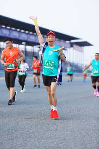 BIB: 51731, 52078
                            <button type="button" onclick="openModal(10476087)" class="btn btn-primary btn-sm float-right btn-popup" data-toggle="modal" data-target=".modal-high-quality">
                        <i class="fas fa-shopping-cart"></i> Add to Cart
                    </button>
                                            <button type="button" onclick="isThisMe(10476087, true)" class="btn btn-success btn-sm float-right btn-popup btn-isme hidden" data-toggle="tooltip" data-placement="bottom" title="นี่คือรูปของคุณใช่ไหม คลิกที่นี่เพื่อเอาเข้าอัลบั้ม">
                        <i class="fas fa-plus"></i> Add to album
                    </button>
                    <button type="button" onclick="isThisMe(10476087, false)" class="btn btn-warning btn-sm float-right btn-popup btn-isnotme hidden">
                        <i class="fas fa-ban"></i> Remove from album
                    </button>