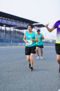 BIB: 2374
                            <button type="button" onclick="openModal(10451673)" class="btn btn-primary btn-sm float-right btn-popup" data-toggle="modal" data-target=".modal-high-quality">
                        <i class="fas fa-shopping-cart"></i> Add to Cart
                    </button>
                                            <button type="button" onclick="isThisMe(10451673, true)" class="btn btn-success btn-sm float-right btn-popup btn-isme hidden" data-toggle="tooltip" data-placement="bottom" title="นี่คือรูปของคุณใช่ไหม คลิกที่นี่เพื่อเอาเข้าอัลบั้ม">
                        <i class="fas fa-plus"></i> Add to album
                    </button>
                    <button type="button" onclick="isThisMe(10451673, false)" class="btn btn-warning btn-sm float-right btn-popup btn-isnotme hidden">
                        <i class="fas fa-ban"></i> Remove from album
                    </button>