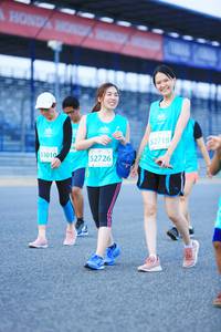 BIB: 52718, 53010, 52726
                            <button type="button" onclick="openModal(10519335)" class="btn btn-primary btn-sm float-right btn-popup" data-toggle="modal" data-target=".modal-high-quality">
                        <i class="fas fa-shopping-cart"></i> Add to Cart
                    </button>
                                            <button type="button" onclick="isThisMe(10519335, true)" class="btn btn-success btn-sm float-right btn-popup btn-isme hidden" data-toggle="tooltip" data-placement="bottom" title="นี่คือรูปของคุณใช่ไหม คลิกที่นี่เพื่อเอาเข้าอัลบั้ม">
                        <i class="fas fa-plus"></i> Add to album
                    </button>
                    <button type="button" onclick="isThisMe(10519335, false)" class="btn btn-warning btn-sm float-right btn-popup btn-isnotme hidden">
                        <i class="fas fa-ban"></i> Remove from album
                    </button>
