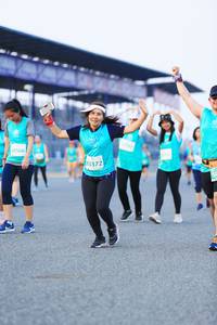 BIB: 50566, 83372
                            <button type="button" onclick="openModal(10490221)" class="btn btn-primary btn-sm float-right btn-popup" data-toggle="modal" data-target=".modal-high-quality">
                        <i class="fas fa-shopping-cart"></i> Add to Cart
                    </button>
                                            <button type="button" onclick="isThisMe(10490221, true)" class="btn btn-success btn-sm float-right btn-popup btn-isme hidden" data-toggle="tooltip" data-placement="bottom" title="นี่คือรูปของคุณใช่ไหม คลิกที่นี่เพื่อเอาเข้าอัลบั้ม">
                        <i class="fas fa-plus"></i> Add to album
                    </button>
                    <button type="button" onclick="isThisMe(10490221, false)" class="btn btn-warning btn-sm float-right btn-popup btn-isnotme hidden">
                        <i class="fas fa-ban"></i> Remove from album
                    </button>