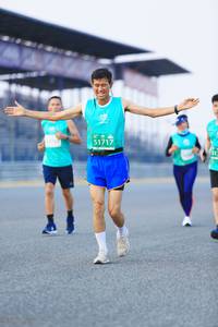 BIB: 51717, 2755
                            <button type="button" onclick="openModal(10452726)" class="btn btn-primary btn-sm float-right btn-popup" data-toggle="modal" data-target=".modal-high-quality">
                        <i class="fas fa-shopping-cart"></i> Add to Cart
                    </button>
                                            <button type="button" onclick="isThisMe(10452726, true)" class="btn btn-success btn-sm float-right btn-popup btn-isme hidden" data-toggle="tooltip" data-placement="bottom" title="นี่คือรูปของคุณใช่ไหม คลิกที่นี่เพื่อเอาเข้าอัลบั้ม">
                        <i class="fas fa-plus"></i> Add to album
                    </button>
                    <button type="button" onclick="isThisMe(10452726, false)" class="btn btn-warning btn-sm float-right btn-popup btn-isnotme hidden">
                        <i class="fas fa-ban"></i> Remove from album
                    </button>