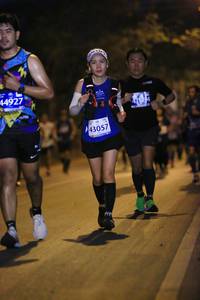 BIB: 44927, 43057
                            <button type="button" onclick="openModal(10605371)" class="btn btn-primary btn-sm float-right btn-popup" data-toggle="modal" data-target=".modal-high-quality">
                        <i class="fas fa-shopping-cart"></i> Add to Cart
                    </button>
                                            <button type="button" onclick="isThisMe(10605371, true)" class="btn btn-success btn-sm float-right btn-popup btn-isme hidden" data-toggle="tooltip" data-placement="bottom" title="นี่คือรูปของคุณใช่ไหม คลิกที่นี่เพื่อเอาเข้าอัลบั้ม">
                        <i class="fas fa-plus"></i> Add to album
                    </button>
                    <button type="button" onclick="isThisMe(10605371, false)" class="btn btn-warning btn-sm float-right btn-popup btn-isnotme hidden">
                        <i class="fas fa-ban"></i> Remove from album
                    </button>