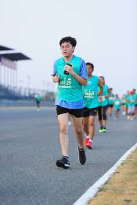 BIB: 50129, 70297
                            <button type="button" onclick="openModal(10465470)" class="btn btn-primary btn-sm float-right btn-popup" data-toggle="modal" data-target=".modal-high-quality">
                        <i class="fas fa-shopping-cart"></i> Add to Cart
                    </button>
                                            <button type="button" onclick="isThisMe(10465470, true)" class="btn btn-success btn-sm float-right btn-popup btn-isme hidden" data-toggle="tooltip" data-placement="bottom" title="นี่คือรูปของคุณใช่ไหม คลิกที่นี่เพื่อเอาเข้าอัลบั้ม">
                        <i class="fas fa-plus"></i> Add to album
                    </button>
                    <button type="button" onclick="isThisMe(10465470, false)" class="btn btn-warning btn-sm float-right btn-popup btn-isnotme hidden">
                        <i class="fas fa-ban"></i> Remove from album
                    </button>