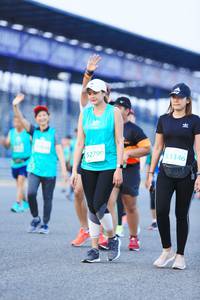 BIB: 53346, 52799
                            <button type="button" onclick="openModal(10502260)" class="btn btn-primary btn-sm float-right btn-popup" data-toggle="modal" data-target=".modal-high-quality">
                        <i class="fas fa-shopping-cart"></i> Add to Cart
                    </button>
                                            <button type="button" onclick="isThisMe(10502260, true)" class="btn btn-success btn-sm float-right btn-popup btn-isme hidden" data-toggle="tooltip" data-placement="bottom" title="นี่คือรูปของคุณใช่ไหม คลิกที่นี่เพื่อเอาเข้าอัลบั้ม">
                        <i class="fas fa-plus"></i> Add to album
                    </button>
                    <button type="button" onclick="isThisMe(10502260, false)" class="btn btn-warning btn-sm float-right btn-popup btn-isnotme hidden">
                        <i class="fas fa-ban"></i> Remove from album
                    </button>