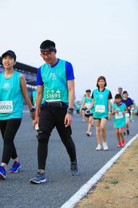 BIB: 51693, 50925, 0964
                            <button type="button" onclick="openModal(10491244)" class="btn btn-primary btn-sm float-right btn-popup" data-toggle="modal" data-target=".modal-high-quality">
                        <i class="fas fa-shopping-cart"></i> Add to Cart
                    </button>
                                            <button type="button" onclick="isThisMe(10491244, true)" class="btn btn-success btn-sm float-right btn-popup btn-isme hidden" data-toggle="tooltip" data-placement="bottom" title="นี่คือรูปของคุณใช่ไหม คลิกที่นี่เพื่อเอาเข้าอัลบั้ม">
                        <i class="fas fa-plus"></i> Add to album
                    </button>
                    <button type="button" onclick="isThisMe(10491244, false)" class="btn btn-warning btn-sm float-right btn-popup btn-isnotme hidden">
                        <i class="fas fa-ban"></i> Remove from album
                    </button>