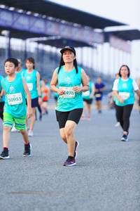 BIB: 2498, 50955
                            <button type="button" onclick="openModal(10490063)" class="btn btn-primary btn-sm float-right btn-popup" data-toggle="modal" data-target=".modal-high-quality">
                        <i class="fas fa-shopping-cart"></i> Add to Cart
                    </button>
                                            <button type="button" onclick="isThisMe(10490063, true)" class="btn btn-success btn-sm float-right btn-popup btn-isme hidden" data-toggle="tooltip" data-placement="bottom" title="นี่คือรูปของคุณใช่ไหม คลิกที่นี่เพื่อเอาเข้าอัลบั้ม">
                        <i class="fas fa-plus"></i> Add to album
                    </button>
                    <button type="button" onclick="isThisMe(10490063, false)" class="btn btn-warning btn-sm float-right btn-popup btn-isnotme hidden">
                        <i class="fas fa-ban"></i> Remove from album
                    </button>