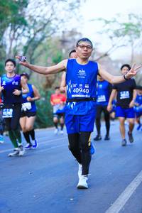 BIB: 40940, 3701
                            <button type="button" onclick="openModal(12140808)" class="btn btn-primary btn-sm float-right btn-popup" data-toggle="modal" data-target=".modal-high-quality">
                        <i class="fas fa-shopping-cart"></i> Add to Cart
                    </button>
                                            <button type="button" onclick="isThisMe(12140808, true)" class="btn btn-success btn-sm float-right btn-popup btn-isme hidden" data-toggle="tooltip" data-placement="bottom" title="นี่คือรูปของคุณใช่ไหม คลิกที่นี่เพื่อเอาเข้าอัลบั้ม">
                        <i class="fas fa-plus"></i> Add to album
                    </button>
                    <button type="button" onclick="isThisMe(12140808, false)" class="btn btn-warning btn-sm float-right btn-popup btn-isnotme hidden">
                        <i class="fas fa-ban"></i> Remove from album
                    </button>