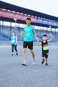 BIB: 50079, 2077
                            <button type="button" onclick="openModal(10495781)" class="btn btn-primary btn-sm float-right btn-popup" data-toggle="modal" data-target=".modal-high-quality">
                        <i class="fas fa-shopping-cart"></i> Add to Cart
                    </button>
                                            <button type="button" onclick="isThisMe(10495781, true)" class="btn btn-success btn-sm float-right btn-popup btn-isme hidden" data-toggle="tooltip" data-placement="bottom" title="นี่คือรูปของคุณใช่ไหม คลิกที่นี่เพื่อเอาเข้าอัลบั้ม">
                        <i class="fas fa-plus"></i> Add to album
                    </button>
                    <button type="button" onclick="isThisMe(10495781, false)" class="btn btn-warning btn-sm float-right btn-popup btn-isnotme hidden">
                        <i class="fas fa-ban"></i> Remove from album
                    </button>