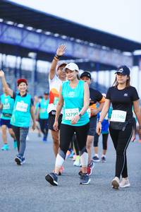 BIB: 53346, 0844, 52790
                            <button type="button" onclick="openModal(10502259)" class="btn btn-primary btn-sm float-right btn-popup" data-toggle="modal" data-target=".modal-high-quality">
                        <i class="fas fa-shopping-cart"></i> Add to Cart
                    </button>
                                            <button type="button" onclick="isThisMe(10502259, true)" class="btn btn-success btn-sm float-right btn-popup btn-isme hidden" data-toggle="tooltip" data-placement="bottom" title="นี่คือรูปของคุณใช่ไหม คลิกที่นี่เพื่อเอาเข้าอัลบั้ม">
                        <i class="fas fa-plus"></i> Add to album
                    </button>
                    <button type="button" onclick="isThisMe(10502259, false)" class="btn btn-warning btn-sm float-right btn-popup btn-isnotme hidden">
                        <i class="fas fa-ban"></i> Remove from album
                    </button>