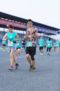 BIB: 2354, 51856
                            <button type="button" onclick="openModal(10491547)" class="btn btn-primary btn-sm float-right btn-popup" data-toggle="modal" data-target=".modal-high-quality">
                        <i class="fas fa-shopping-cart"></i> Add to Cart
                    </button>
                                            <button type="button" onclick="isThisMe(10491547, true)" class="btn btn-success btn-sm float-right btn-popup btn-isme hidden" data-toggle="tooltip" data-placement="bottom" title="นี่คือรูปของคุณใช่ไหม คลิกที่นี่เพื่อเอาเข้าอัลบั้ม">
                        <i class="fas fa-plus"></i> Add to album
                    </button>
                    <button type="button" onclick="isThisMe(10491547, false)" class="btn btn-warning btn-sm float-right btn-popup btn-isnotme hidden">
                        <i class="fas fa-ban"></i> Remove from album
                    </button>