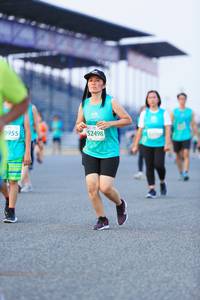 BIB: 2498, 0955
                            <button type="button" onclick="openModal(10490061)" class="btn btn-primary btn-sm float-right btn-popup" data-toggle="modal" data-target=".modal-high-quality">
                        <i class="fas fa-shopping-cart"></i> Add to Cart
                    </button>
                                            <button type="button" onclick="isThisMe(10490061, true)" class="btn btn-success btn-sm float-right btn-popup btn-isme hidden" data-toggle="tooltip" data-placement="bottom" title="นี่คือรูปของคุณใช่ไหม คลิกที่นี่เพื่อเอาเข้าอัลบั้ม">
                        <i class="fas fa-plus"></i> Add to album
                    </button>
                    <button type="button" onclick="isThisMe(10490061, false)" class="btn btn-warning btn-sm float-right btn-popup btn-isnotme hidden">
                        <i class="fas fa-ban"></i> Remove from album
                    </button>