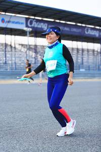 BIB: 0987
                            <button type="button" onclick="openModal(10452797)" class="btn btn-primary btn-sm float-right btn-popup" data-toggle="modal" data-target=".modal-high-quality">
                        <i class="fas fa-shopping-cart"></i> Add to Cart
                    </button>
                                            <button type="button" onclick="isThisMe(10452797, true)" class="btn btn-success btn-sm float-right btn-popup btn-isme hidden" data-toggle="tooltip" data-placement="bottom" title="นี่คือรูปของคุณใช่ไหม คลิกที่นี่เพื่อเอาเข้าอัลบั้ม">
                        <i class="fas fa-plus"></i> Add to album
                    </button>
                    <button type="button" onclick="isThisMe(10452797, false)" class="btn btn-warning btn-sm float-right btn-popup btn-isnotme hidden">
                        <i class="fas fa-ban"></i> Remove from album
                    </button>