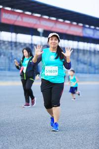 BIB: 51039
                            <button type="button" onclick="openModal(10501778)" class="btn btn-primary btn-sm float-right btn-popup" data-toggle="modal" data-target=".modal-high-quality">
                        <i class="fas fa-shopping-cart"></i> Add to Cart
                    </button>
                                            <button type="button" onclick="isThisMe(10501778, true)" class="btn btn-success btn-sm float-right btn-popup btn-isme hidden" data-toggle="tooltip" data-placement="bottom" title="นี่คือรูปของคุณใช่ไหม คลิกที่นี่เพื่อเอาเข้าอัลบั้ม">
                        <i class="fas fa-plus"></i> Add to album
                    </button>
                    <button type="button" onclick="isThisMe(10501778, false)" class="btn btn-warning btn-sm float-right btn-popup btn-isnotme hidden">
                        <i class="fas fa-ban"></i> Remove from album
                    </button>