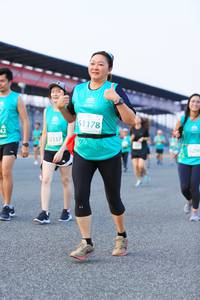 BIB: 51178, 52337, 5296
                            <button type="button" onclick="openModal(10484653)" class="btn btn-primary btn-sm float-right btn-popup" data-toggle="modal" data-target=".modal-high-quality">
                        <i class="fas fa-shopping-cart"></i> Add to Cart
                    </button>
                                            <button type="button" onclick="isThisMe(10484653, true)" class="btn btn-success btn-sm float-right btn-popup btn-isme hidden" data-toggle="tooltip" data-placement="bottom" title="นี่คือรูปของคุณใช่ไหม คลิกที่นี่เพื่อเอาเข้าอัลบั้ม">
                        <i class="fas fa-plus"></i> Add to album
                    </button>
                    <button type="button" onclick="isThisMe(10484653, false)" class="btn btn-warning btn-sm float-right btn-popup btn-isnotme hidden">
                        <i class="fas fa-ban"></i> Remove from album
                    </button>