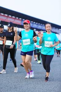 BIB: 52823, 53346, 502, 5251
                            <button type="button" onclick="openModal(10502314)" class="btn btn-primary btn-sm float-right btn-popup" data-toggle="modal" data-target=".modal-high-quality">
                        <i class="fas fa-shopping-cart"></i> Add to Cart
                    </button>
                                            <button type="button" onclick="isThisMe(10502314, true)" class="btn btn-success btn-sm float-right btn-popup btn-isme hidden" data-toggle="tooltip" data-placement="bottom" title="นี่คือรูปของคุณใช่ไหม คลิกที่นี่เพื่อเอาเข้าอัลบั้ม">
                        <i class="fas fa-plus"></i> Add to album
                    </button>
                    <button type="button" onclick="isThisMe(10502314, false)" class="btn btn-warning btn-sm float-right btn-popup btn-isnotme hidden">
                        <i class="fas fa-ban"></i> Remove from album
                    </button>