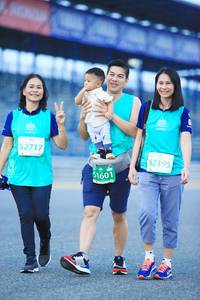 BIB: 52717, 52395, 1601
                            <button type="button" onclick="openModal(10526478)" class="btn btn-primary btn-sm float-right btn-popup" data-toggle="modal" data-target=".modal-high-quality">
                        <i class="fas fa-shopping-cart"></i> Add to Cart
                    </button>
                                            <button type="button" onclick="isThisMe(10526478, true)" class="btn btn-success btn-sm float-right btn-popup btn-isme hidden" data-toggle="tooltip" data-placement="bottom" title="นี่คือรูปของคุณใช่ไหม คลิกที่นี่เพื่อเอาเข้าอัลบั้ม">
                        <i class="fas fa-plus"></i> Add to album
                    </button>
                    <button type="button" onclick="isThisMe(10526478, false)" class="btn btn-warning btn-sm float-right btn-popup btn-isnotme hidden">
                        <i class="fas fa-ban"></i> Remove from album
                    </button>
