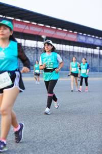 BIB: 2038, 625
                            <button type="button" onclick="openModal(10488404)" class="btn btn-primary btn-sm float-right btn-popup" data-toggle="modal" data-target=".modal-high-quality">
                        <i class="fas fa-shopping-cart"></i> Add to Cart
                    </button>
                                            <button type="button" onclick="isThisMe(10488404, true)" class="btn btn-success btn-sm float-right btn-popup btn-isme hidden" data-toggle="tooltip" data-placement="bottom" title="นี่คือรูปของคุณใช่ไหม คลิกที่นี่เพื่อเอาเข้าอัลบั้ม">
                        <i class="fas fa-plus"></i> Add to album
                    </button>
                    <button type="button" onclick="isThisMe(10488404, false)" class="btn btn-warning btn-sm float-right btn-popup btn-isnotme hidden">
                        <i class="fas fa-ban"></i> Remove from album
                    </button>