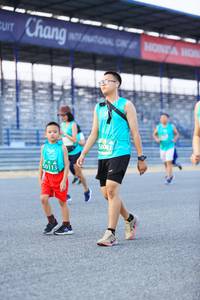 BIB: 50081, 50113
                            <button type="button" onclick="openModal(10488602)" class="btn btn-primary btn-sm float-right btn-popup" data-toggle="modal" data-target=".modal-high-quality">
                        <i class="fas fa-shopping-cart"></i> Add to Cart
                    </button>
                                            <button type="button" onclick="isThisMe(10488602, true)" class="btn btn-success btn-sm float-right btn-popup btn-isme hidden" data-toggle="tooltip" data-placement="bottom" title="นี่คือรูปของคุณใช่ไหม คลิกที่นี่เพื่อเอาเข้าอัลบั้ม">
                        <i class="fas fa-plus"></i> Add to album
                    </button>
                    <button type="button" onclick="isThisMe(10488602, false)" class="btn btn-warning btn-sm float-right btn-popup btn-isnotme hidden">
                        <i class="fas fa-ban"></i> Remove from album
                    </button>