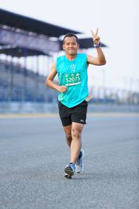 BIB: 52075
                            <button type="button" onclick="openModal(10449674)" class="btn btn-primary btn-sm float-right btn-popup" data-toggle="modal" data-target=".modal-high-quality">
                        <i class="fas fa-shopping-cart"></i> Add to Cart
                    </button>
                                            <button type="button" onclick="isThisMe(10449674, true)" class="btn btn-success btn-sm float-right btn-popup btn-isme hidden" data-toggle="tooltip" data-placement="bottom" title="นี่คือรูปของคุณใช่ไหม คลิกที่นี่เพื่อเอาเข้าอัลบั้ม">
                        <i class="fas fa-plus"></i> Add to album
                    </button>
                    <button type="button" onclick="isThisMe(10449674, false)" class="btn btn-warning btn-sm float-right btn-popup btn-isnotme hidden">
                        <i class="fas fa-ban"></i> Remove from album
                    </button>