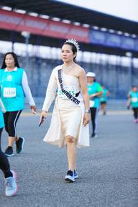 BIB: 2020, 3359
                            <button type="button" onclick="openModal(10494346)" class="btn btn-primary btn-sm float-right btn-popup" data-toggle="modal" data-target=".modal-high-quality">
                        <i class="fas fa-shopping-cart"></i> Add to Cart
                    </button>
                                            <button type="button" onclick="isThisMe(10494346, true)" class="btn btn-success btn-sm float-right btn-popup btn-isme hidden" data-toggle="tooltip" data-placement="bottom" title="นี่คือรูปของคุณใช่ไหม คลิกที่นี่เพื่อเอาเข้าอัลบั้ม">
                        <i class="fas fa-plus"></i> Add to album
                    </button>
                    <button type="button" onclick="isThisMe(10494346, false)" class="btn btn-warning btn-sm float-right btn-popup btn-isnotme hidden">
                        <i class="fas fa-ban"></i> Remove from album
                    </button>