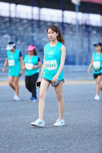 BIB: 52345
                            <button type="button" onclick="openModal(10496796)" class="btn btn-primary btn-sm float-right btn-popup" data-toggle="modal" data-target=".modal-high-quality">
                        <i class="fas fa-shopping-cart"></i> Add to Cart
                    </button>
                                            <button type="button" onclick="isThisMe(10496796, true)" class="btn btn-success btn-sm float-right btn-popup btn-isme hidden" data-toggle="tooltip" data-placement="bottom" title="นี่คือรูปของคุณใช่ไหม คลิกที่นี่เพื่อเอาเข้าอัลบั้ม">
                        <i class="fas fa-plus"></i> Add to album
                    </button>
                    <button type="button" onclick="isThisMe(10496796, false)" class="btn btn-warning btn-sm float-right btn-popup btn-isnotme hidden">
                        <i class="fas fa-ban"></i> Remove from album
                    </button>