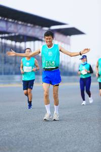 BIB: 51717
                            <button type="button" onclick="openModal(10452723)" class="btn btn-primary btn-sm float-right btn-popup" data-toggle="modal" data-target=".modal-high-quality">
                        <i class="fas fa-shopping-cart"></i> Add to Cart
                    </button>
                                            <button type="button" onclick="isThisMe(10452723, true)" class="btn btn-success btn-sm float-right btn-popup btn-isme hidden" data-toggle="tooltip" data-placement="bottom" title="นี่คือรูปของคุณใช่ไหม คลิกที่นี่เพื่อเอาเข้าอัลบั้ม">
                        <i class="fas fa-plus"></i> Add to album
                    </button>
                    <button type="button" onclick="isThisMe(10452723, false)" class="btn btn-warning btn-sm float-right btn-popup btn-isnotme hidden">
                        <i class="fas fa-ban"></i> Remove from album
                    </button>