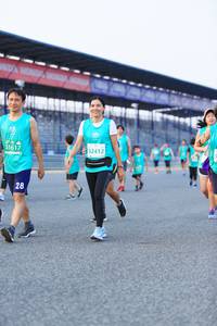 BIB: 51617, 52412, 
                            <button type="button" onclick="openModal(10486337)" class="btn btn-primary btn-sm float-right btn-popup" data-toggle="modal" data-target=".modal-high-quality">
                        <i class="fas fa-shopping-cart"></i> Add to Cart
                    </button>
                                            <button type="button" onclick="isThisMe(10486337, true)" class="btn btn-success btn-sm float-right btn-popup btn-isme hidden" data-toggle="tooltip" data-placement="bottom" title="นี่คือรูปของคุณใช่ไหม คลิกที่นี่เพื่อเอาเข้าอัลบั้ม">
                        <i class="fas fa-plus"></i> Add to album
                    </button>
                    <button type="button" onclick="isThisMe(10486337, false)" class="btn btn-warning btn-sm float-right btn-popup btn-isnotme hidden">
                        <i class="fas fa-ban"></i> Remove from album
                    </button>