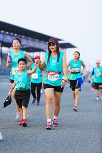 BIB: 077, 52746
                            <button type="button" onclick="openModal(10489490)" class="btn btn-primary btn-sm float-right btn-popup" data-toggle="modal" data-target=".modal-high-quality">
                        <i class="fas fa-shopping-cart"></i> Add to Cart
                    </button>
                                            <button type="button" onclick="isThisMe(10489490, true)" class="btn btn-success btn-sm float-right btn-popup btn-isme hidden" data-toggle="tooltip" data-placement="bottom" title="นี่คือรูปของคุณใช่ไหม คลิกที่นี่เพื่อเอาเข้าอัลบั้ม">
                        <i class="fas fa-plus"></i> Add to album
                    </button>
                    <button type="button" onclick="isThisMe(10489490, false)" class="btn btn-warning btn-sm float-right btn-popup btn-isnotme hidden">
                        <i class="fas fa-ban"></i> Remove from album
                    </button>