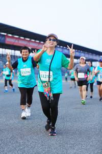 BIB: 53296, 3212
                            <button type="button" onclick="openModal(10496670)" class="btn btn-primary btn-sm float-right btn-popup" data-toggle="modal" data-target=".modal-high-quality">
                        <i class="fas fa-shopping-cart"></i> Add to Cart
                    </button>
                                            <button type="button" onclick="isThisMe(10496670, true)" class="btn btn-success btn-sm float-right btn-popup btn-isme hidden" data-toggle="tooltip" data-placement="bottom" title="นี่คือรูปของคุณใช่ไหม คลิกที่นี่เพื่อเอาเข้าอัลบั้ม">
                        <i class="fas fa-plus"></i> Add to album
                    </button>
                    <button type="button" onclick="isThisMe(10496670, false)" class="btn btn-warning btn-sm float-right btn-popup btn-isnotme hidden">
                        <i class="fas fa-ban"></i> Remove from album
                    </button>