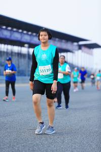 BIB: 53139
                            <button type="button" onclick="openModal(10491428)" class="btn btn-primary btn-sm float-right btn-popup" data-toggle="modal" data-target=".modal-high-quality">
                        <i class="fas fa-shopping-cart"></i> Add to Cart
                    </button>
                                            <button type="button" onclick="isThisMe(10491428, true)" class="btn btn-success btn-sm float-right btn-popup btn-isme hidden" data-toggle="tooltip" data-placement="bottom" title="นี่คือรูปของคุณใช่ไหม คลิกที่นี่เพื่อเอาเข้าอัลบั้ม">
                        <i class="fas fa-plus"></i> Add to album
                    </button>
                    <button type="button" onclick="isThisMe(10491428, false)" class="btn btn-warning btn-sm float-right btn-popup btn-isnotme hidden">
                        <i class="fas fa-ban"></i> Remove from album
                    </button>